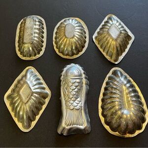 Lot 6 Mixed Vintage Mini Aluminum Tart Cake Cookie Pans Molds Soaps Crafts Choc